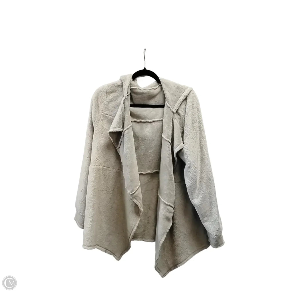 Sweater By Clothes Mentor In Beige, Size: M