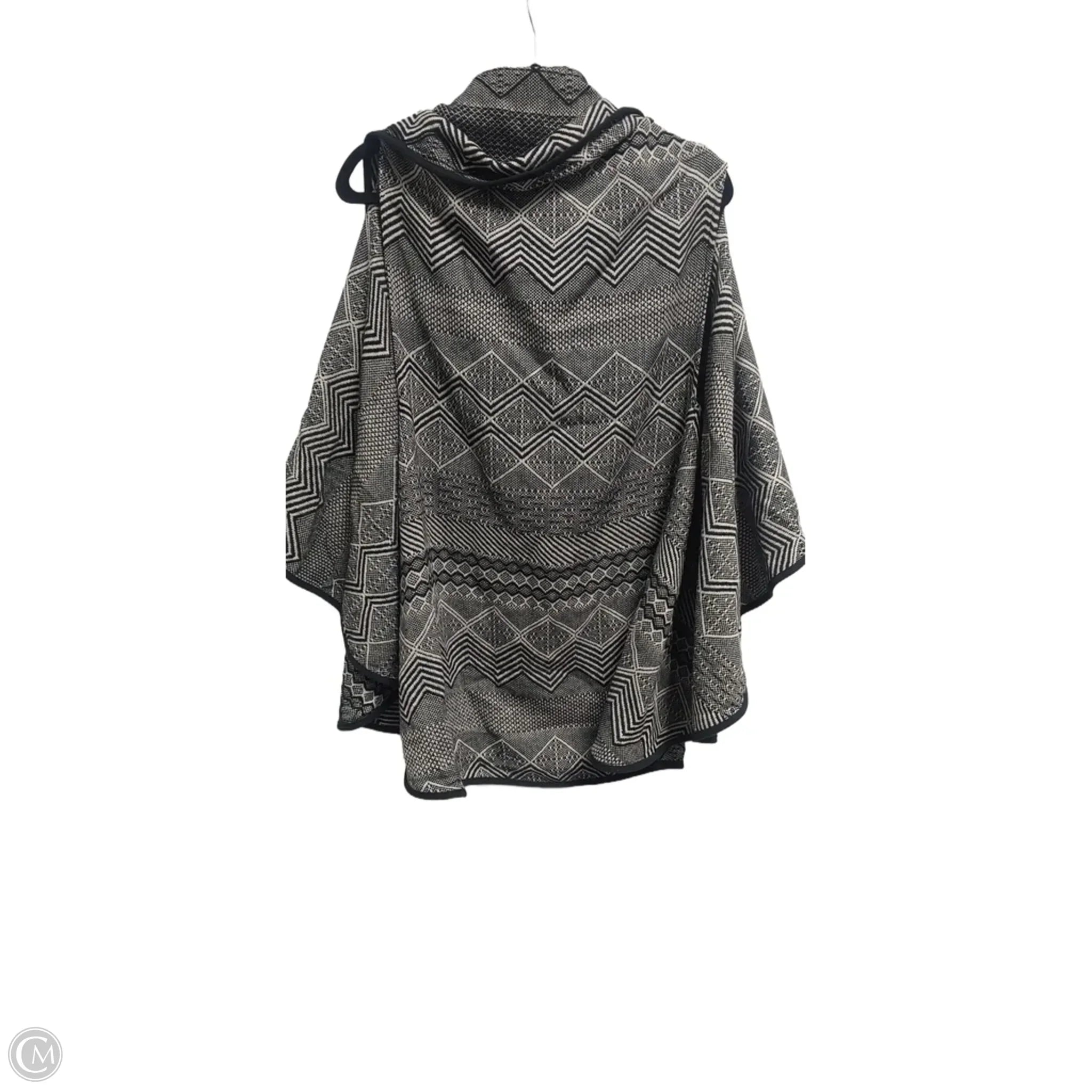 Shawl By Clothes Mentor In Black & White, Size: Onesize