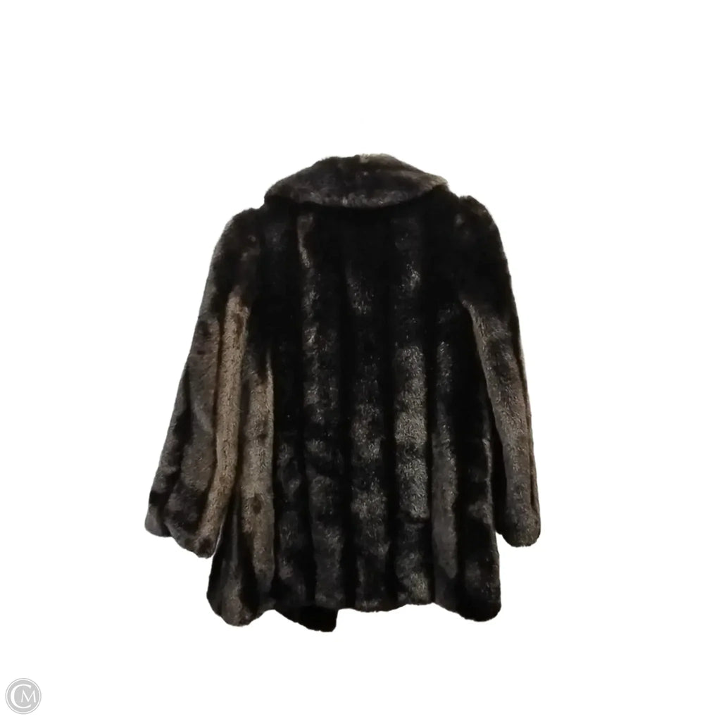 Jacket Faux Fur & Sherpa By Cmc In Brown, Size: L