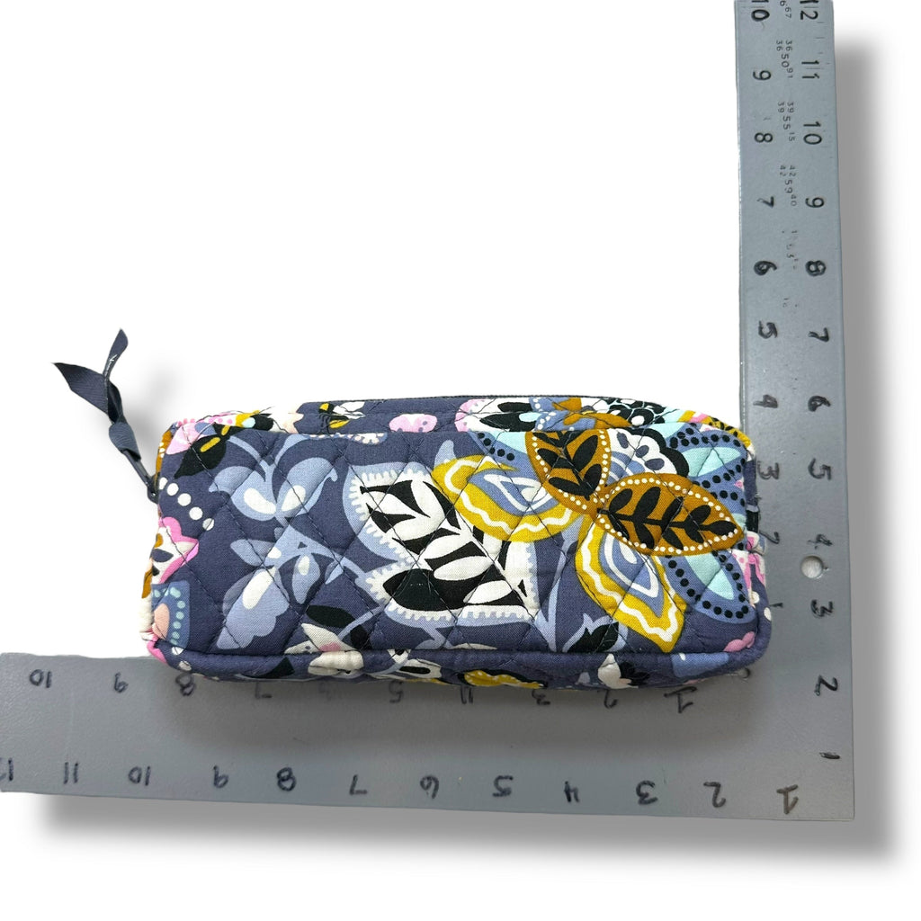 Makeup 3 piece set By Vera Bradley, Size: Small