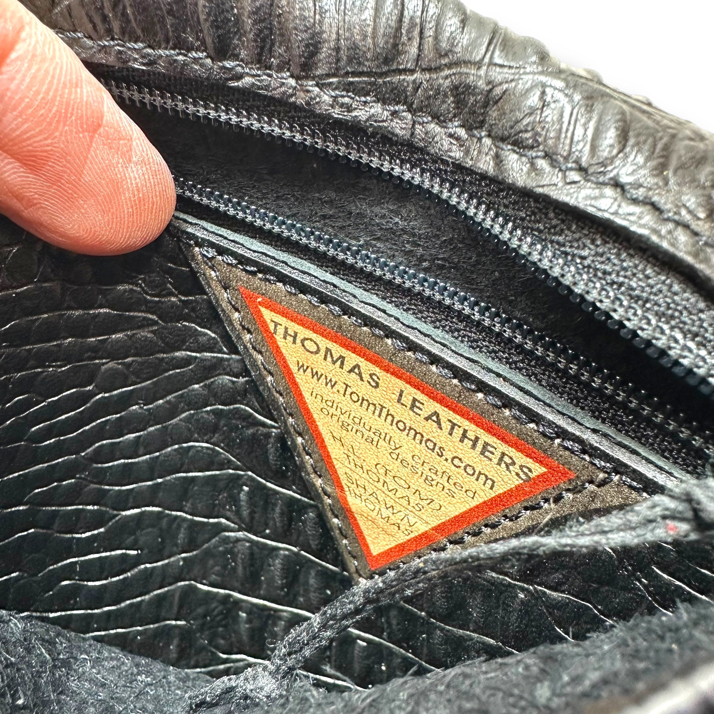 Leather Crossbody By THOMAS LEATHERS, Size: Small