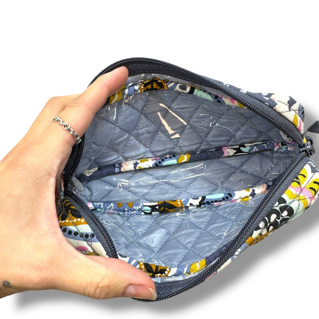 Makeup 3 piece set By Vera Bradley, Size: Small